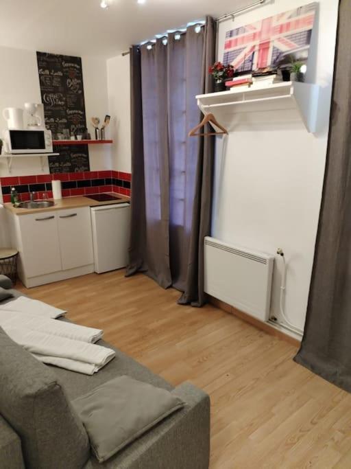 Studio Rue De La Sante Paris Exterior photo